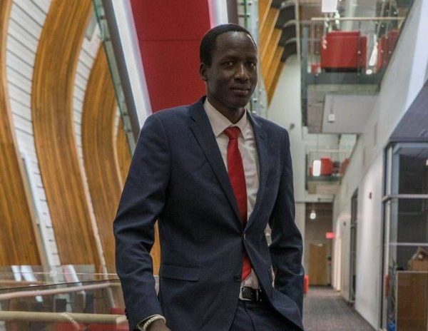 28167245_1572475292870888_5968823612519451501_n